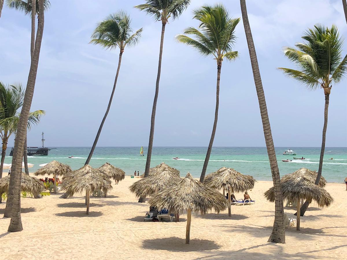 Las Terrazas Vip Pool Beach Club & Spa Punta Cana Eksteriør billede