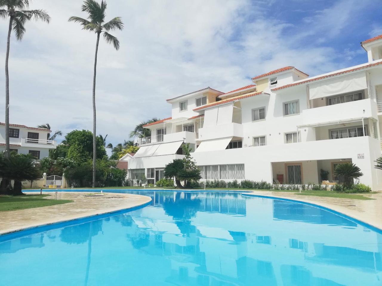 Las Terrazas Vip Pool Beach Club & Spa Punta Cana Eksteriør billede